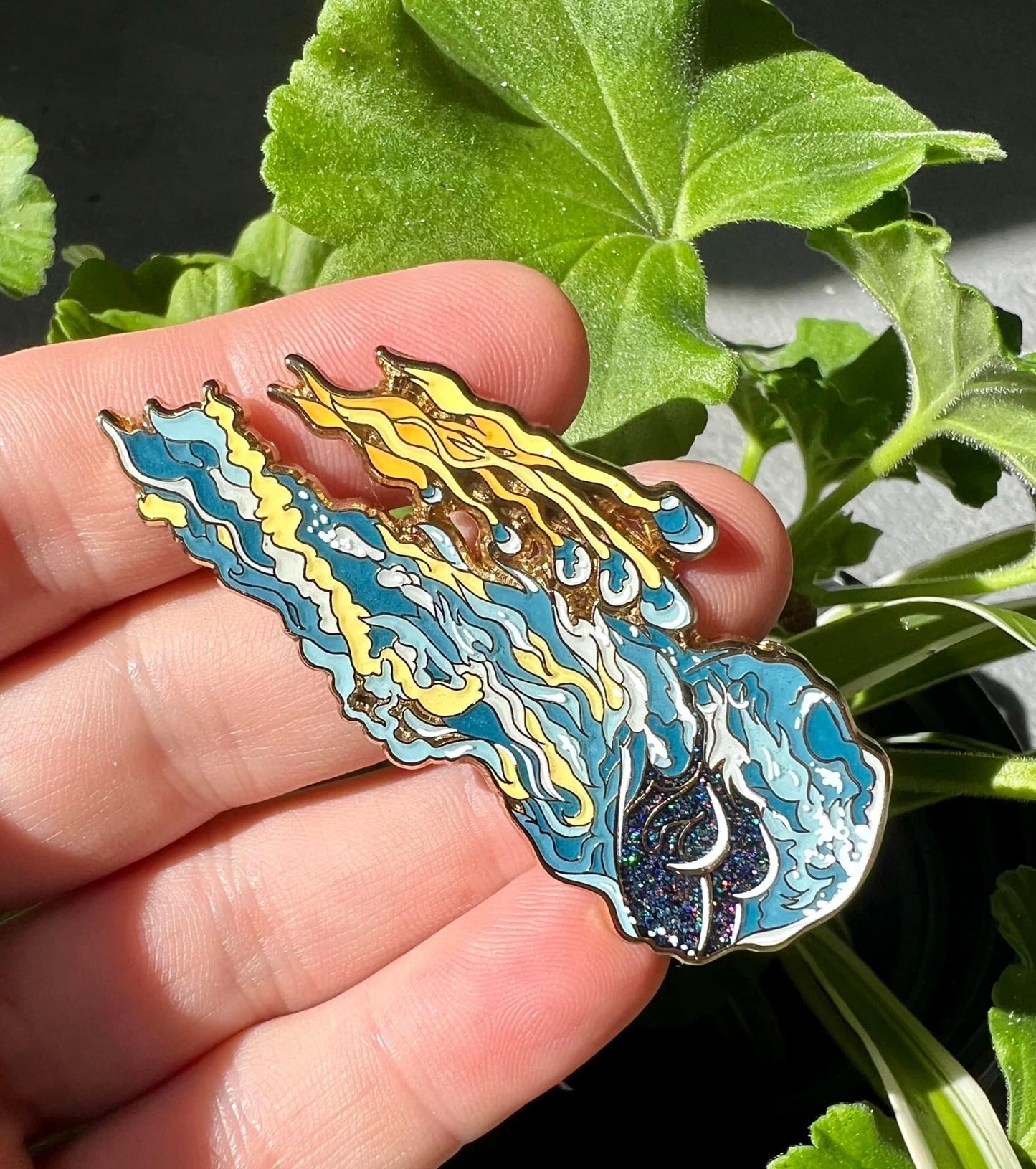 Assteriod Pin