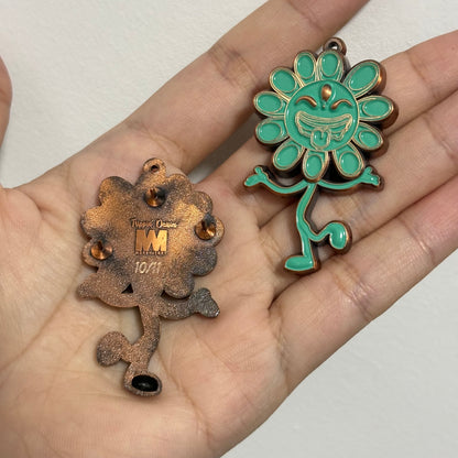 Trippin Daisies Pins
