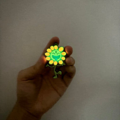 Trippin Daisies Pins