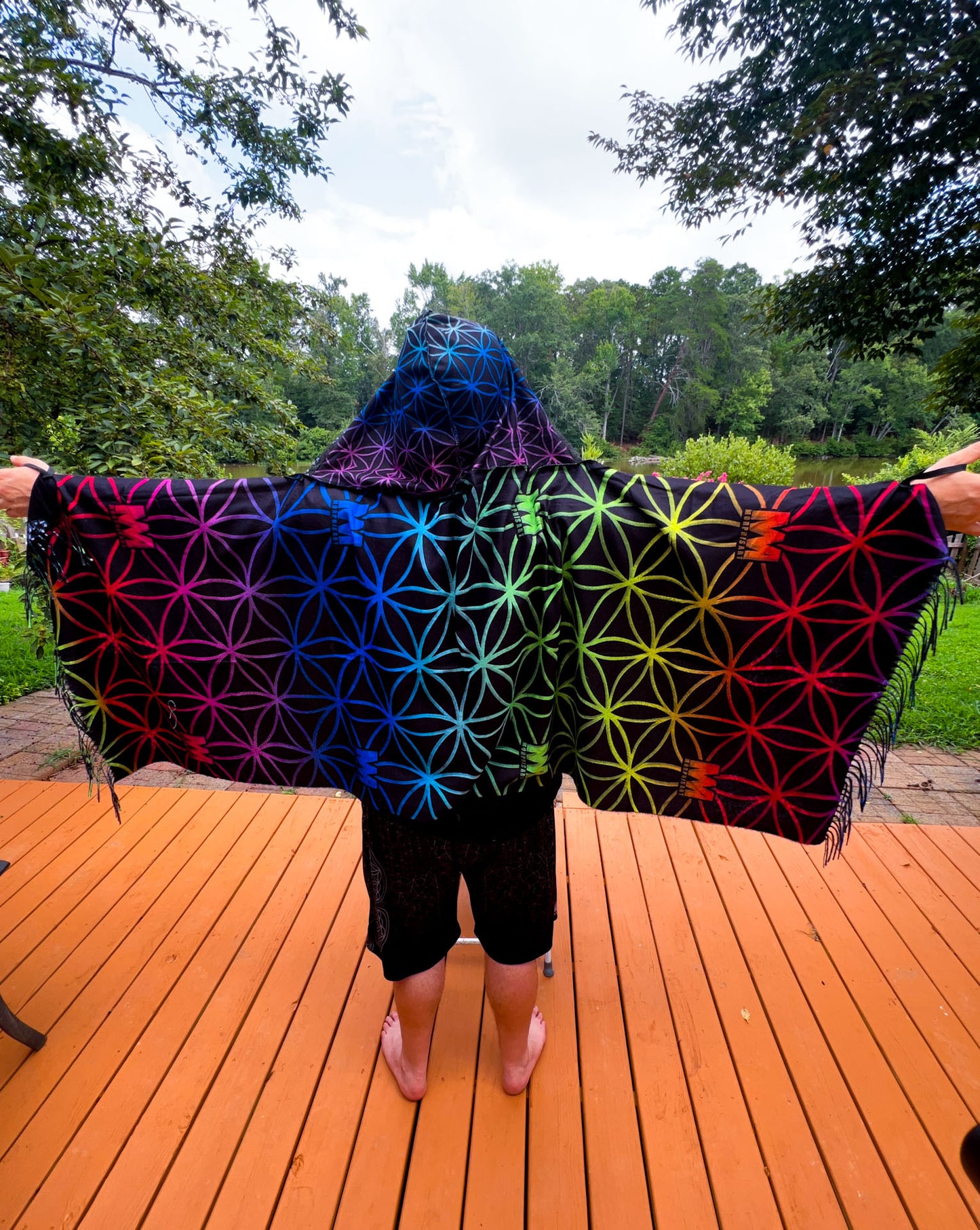 Impossible Friends 2.0 - Hooded Pashmina