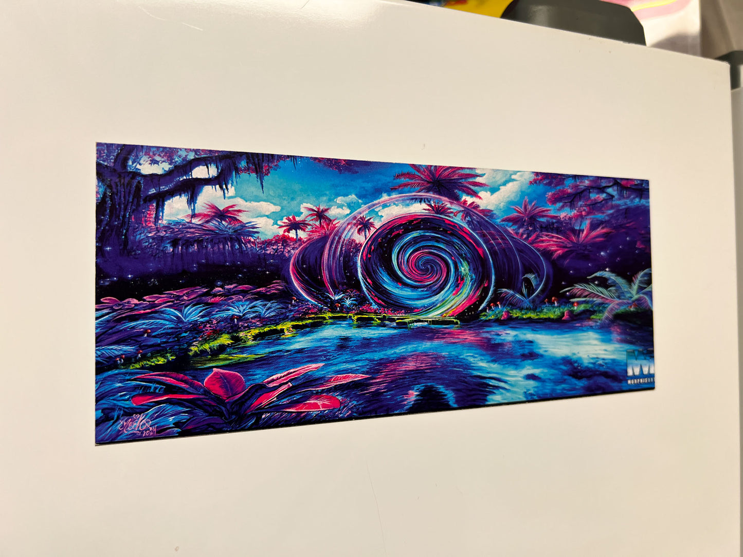 Morphis Art Magnets: Stick Some Trippy Magic Anywhere!