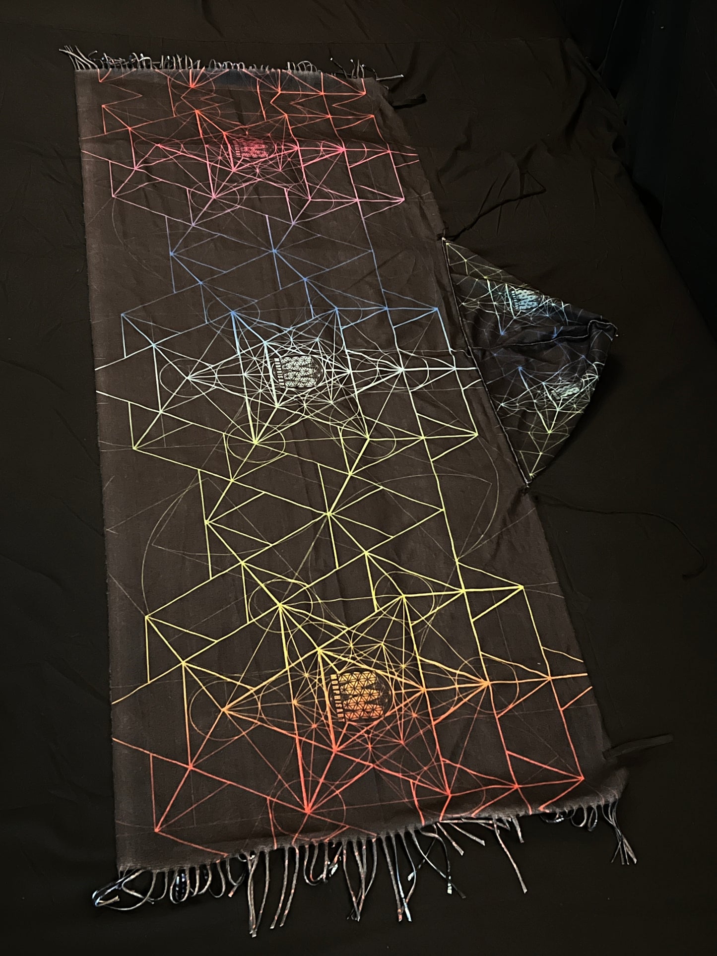 Wisdom of the Trees - Hooded Pashmina