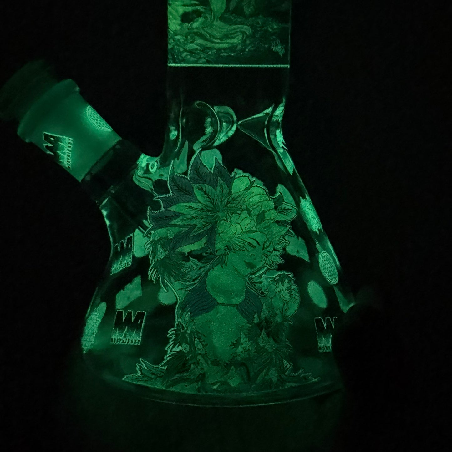 Ganja Goddess - Glass bong