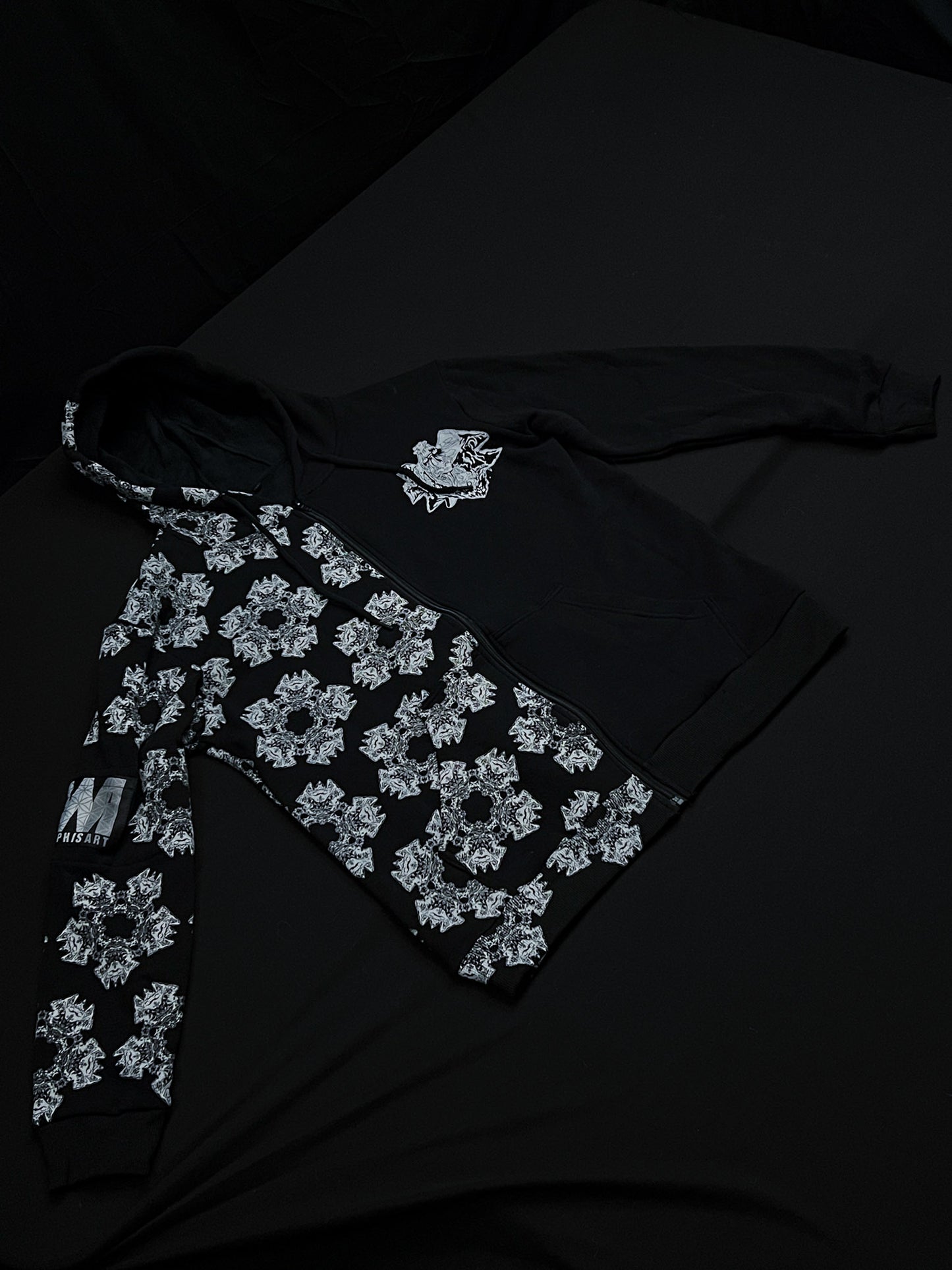 Wakaan Dream - Screen Print Hoodie