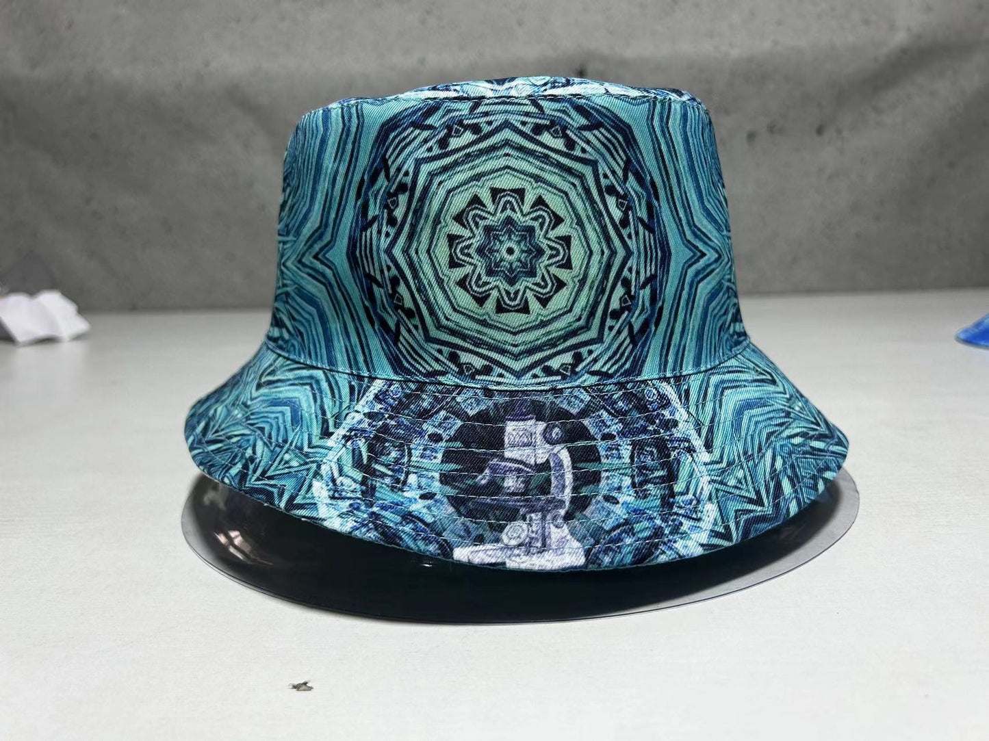 CharlesTheFirst / Lab Group- Bucket Hat