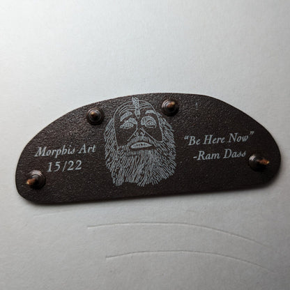 Ram Dass Tribut (Sei jetzt hier) - Pin 