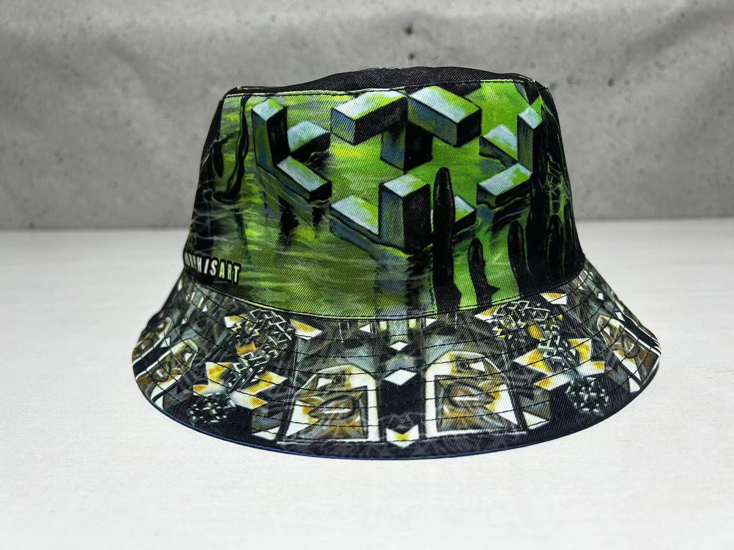 Tipper Snow Rise / Impossible Friends Reversible - Bucket Hat